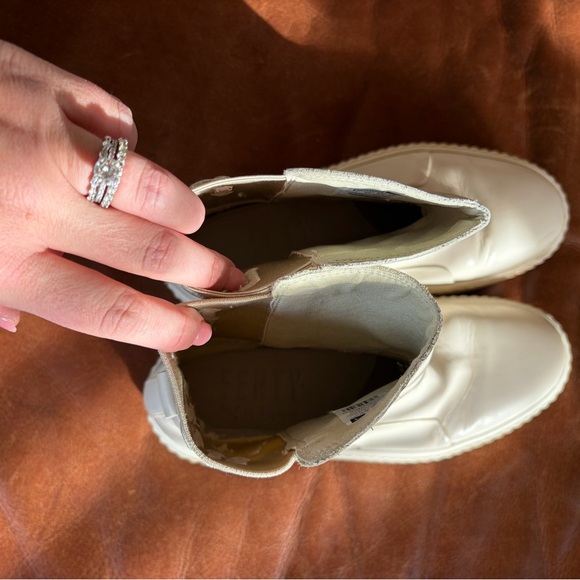 Fenty Puma Chelsea Sneaker Boot size 8.5 - Picture 5 of 8